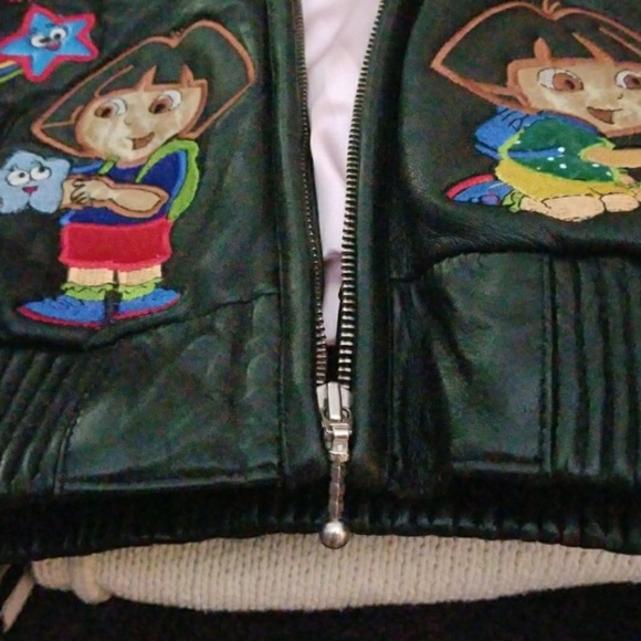 Dora the explorer 100% leather Jacket one of kind. - Picture 6 of 8